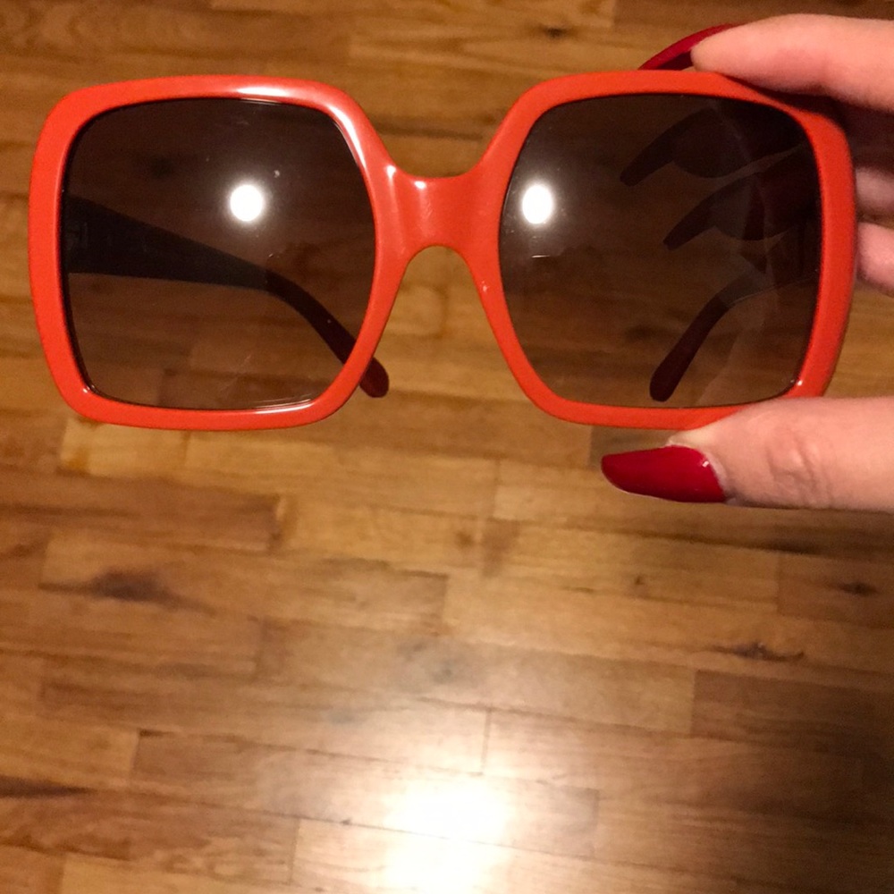 Tory burch sunglasses